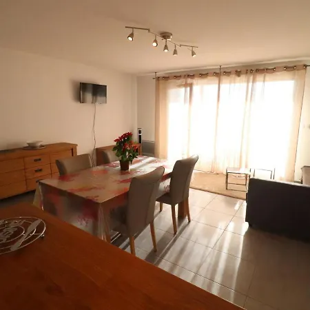 T3 à Sète: Climatisé, Terrasse&Double Parking - FR-1-472-141 * Sète